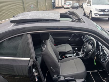 2016 Volkswagen Beetle 1.2 TSI 105HP BEETLE BMT €14,995 thumbnail