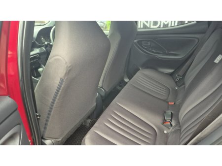 2020 Toyota Yaris - thumbnail 6