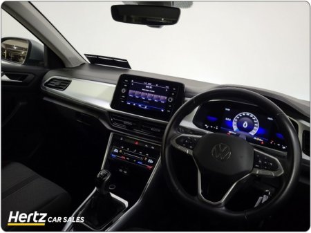 2023 Volkswagen T-Roc T-Roc LIFE TDI 2.0 Diesel Manual €26,745 thumbnail