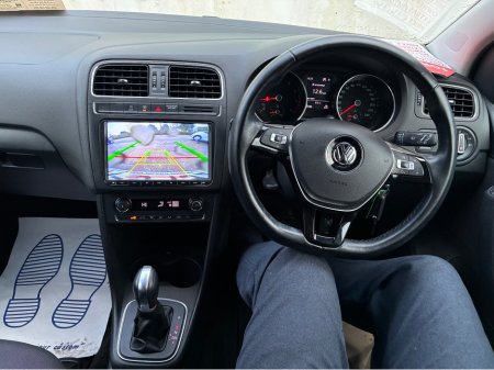 2017 Volkswagen Polo 1.2i TSI Petrol Active Automatic €14,750 thumbnail