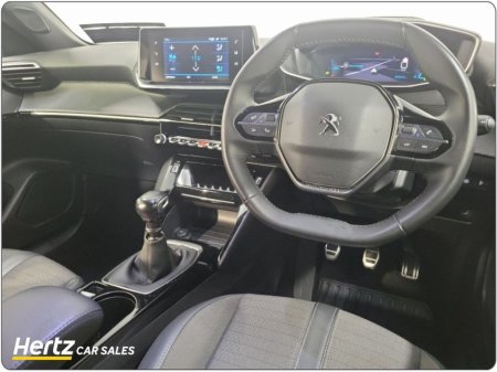 2023 Peugeot 2008 - thumbnail 12