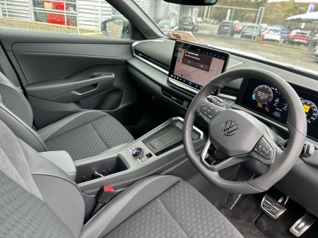 2026 Volkswagen T-Roc - thumbnail 6