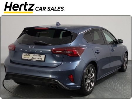 2023 Ford Focus - thumbnail 8