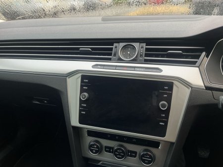 2019 Volkswagen Passat 2.0 TDI 150HP Comfortline thumbnail