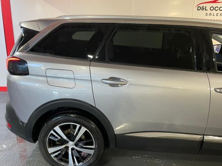 2020 Peugeot 5008 - thumbnail 12