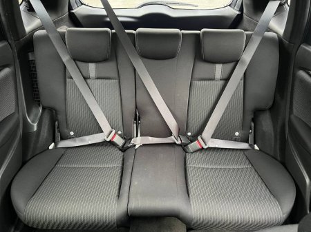 2017 Honda Fit - thumbnail 12