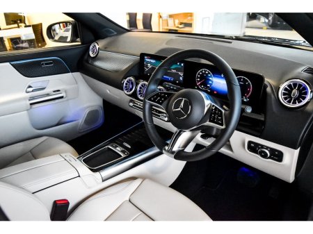 2025 Mercedes-Benz GLA Class - thumbnail 9