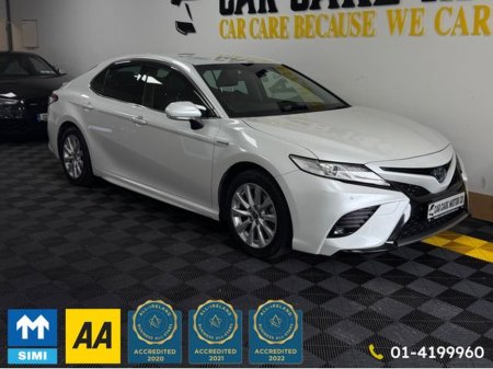 2020 Toyota Camry - €24,777
