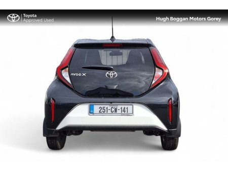 2025 Toyota Aygo X - thumbnail 4