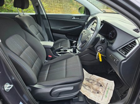 2018 Hyundai Tucson - thumbnail 12