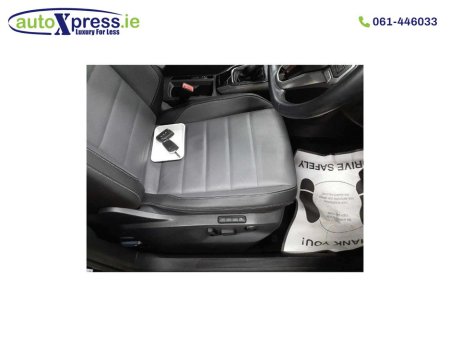 2023 Volkswagen T-Roc - thumbnail 6