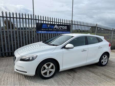 2014 Volvo V40 T4 Design Automatic 1.6 €11,500