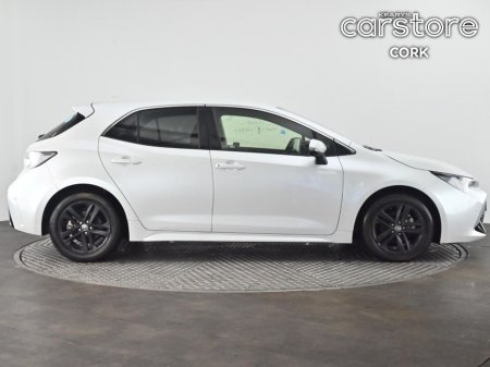 2022 Toyota Corolla - view 2