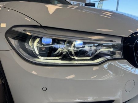 2018 BMW 5 Series - thumbnail 21