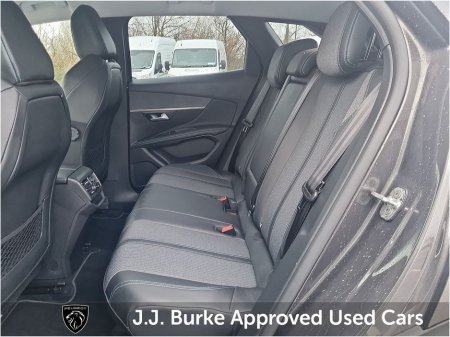 2022 Peugeot 3008 - thumbnail 10