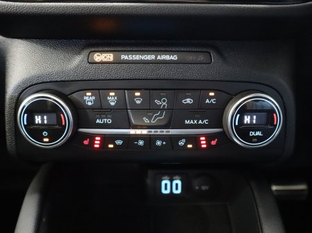 2022 Ford Kuga - thumbnail 24