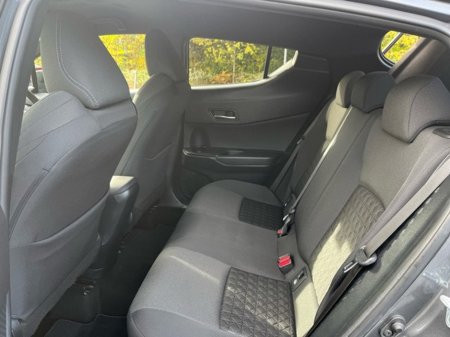 2022 Toyota C-HR - thumbnail 7