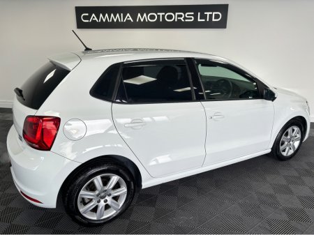 2016 Volkswagen Polo - view 4