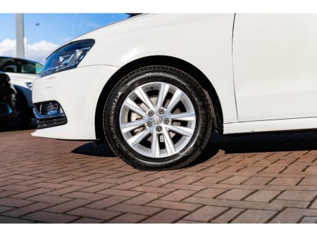 2017 Volkswagen Polo - thumbnail 20