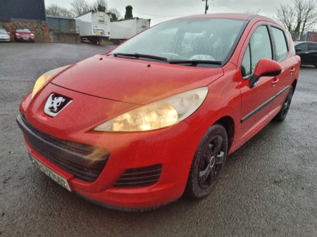 2010 Peugeot 207 2010 PEUGEOT 207 ESTATE DIESEL NCT&TAXED €890 €890 thumbnail