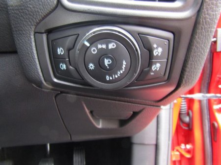 2016 Ford Focus 1.0 Zetec Ecoboost 100PS 5DR €9,950 thumbnail