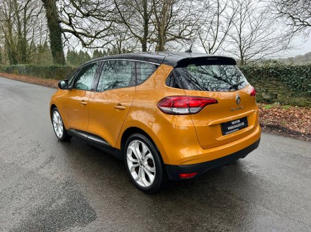 2020 Renault Scenic  €12,995