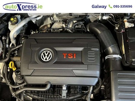 2019 Volkswagen Golf - thumbnail 17