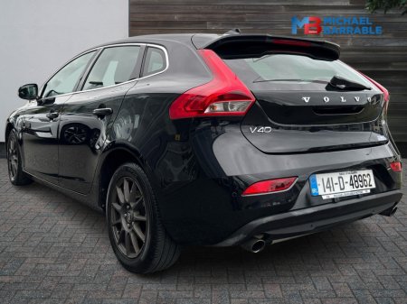 2014 Volvo V40 DBA-MB4164T 5DR AUTO 40 SERIES 525 €10,950