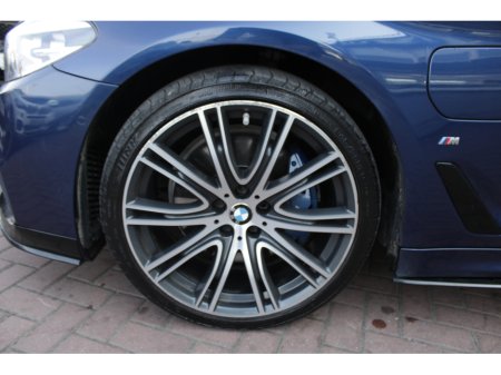 2019 BMW 5 Series - thumbnail 23