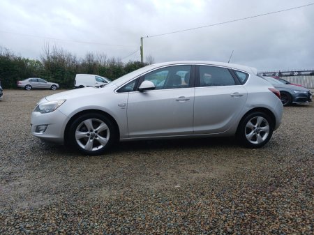 2011 Opel Astra SRi 1.7CDTi 110PS 6 Speed €3,475 thumbnail