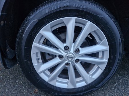 2015 Nissan Qashqai 1.5 DSL LOW MILAGE €8,500 thumbnail