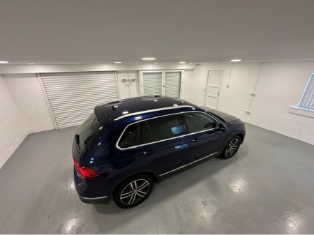 2018 Volkswagen Tiguan (182) TIGUAN 2.0TDI HIGHLINE DSG 4 MOTION VW/AUDI SPECIALISTS WWW.DENISDARCYCARS.IE €26,950 thumbnail