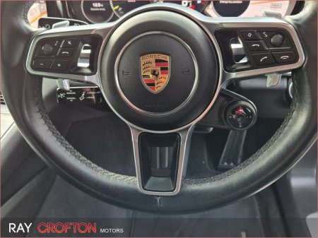 2018 Porsche Panamera Panamera 4 E Hybrid €59,950 thumbnail