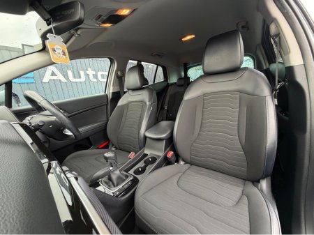 2023 Kia Sportage K3 - 1.6 DIESEL HYBRID - MANUAL - 12M WARRANTY - CAR:  1737 €29,950 thumbnail