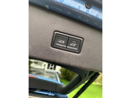 2018 Volkswagen Tiguan - thumbnail 12