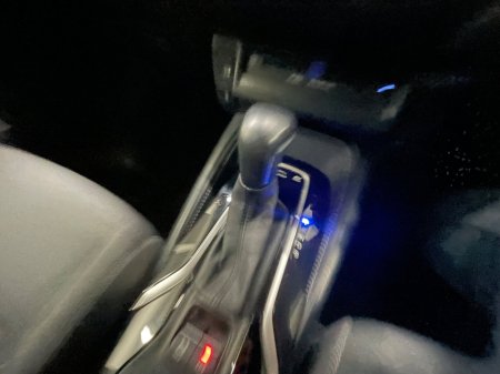 2020 Toyota Corolla 1.8 Hybrid Luna Sport Hatchback €18,995 thumbnail