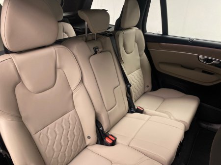 2026 Volvo XC90 - thumbnail 10