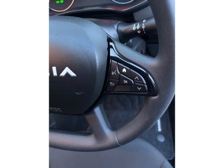 2024 Dacia Sandero TCe 90 Essential €15,500 thumbnail