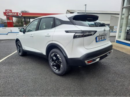 2026 Nissan Qashqai E-POWER SV + WARM PACK thumbnail