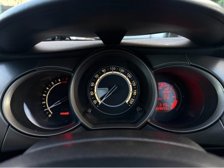 2017 Citroen C3 - thumbnail 15