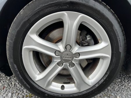 2014 Audi A4 - thumbnail 18