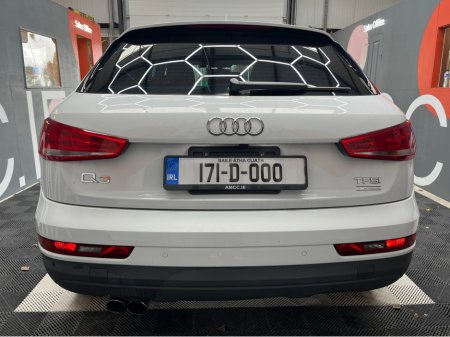 2017 Audi Q3 - thumbnail 3