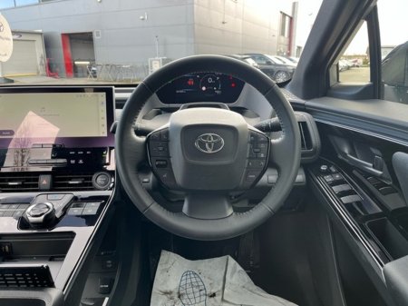 2024 Toyota bZ4X - thumbnail 10