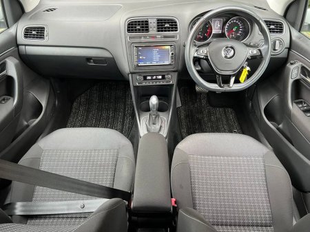 2017 Volkswagen Polo - thumbnail 10