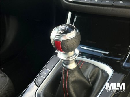 2025 Hyundai i30 Petrol NLine €32,995 thumbnail