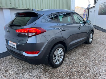 2017 Hyundai Tucson  €13,999 thumbnail