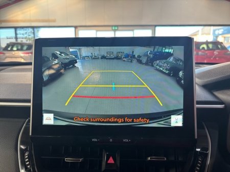 2025 Toyota Corolla Cross - thumbnail 16