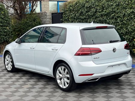 2017 Volkswagen Golf - thumbnail 5