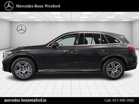 2025 Mercedes-Benz GLC Class 220D AMG 4Matic €83,516 thumbnail