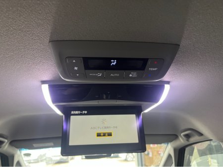 2021 Honda Stepwagon €31950 2021 HONDA STEPWAGON EHEV EX G SPADA SENSING 2.0 AUTOMATIC / CRUISE CONTROL / 360° PARKING CAMERA / 7 SEATS / AUTOMATIC DOORS €31,950 thumbnail